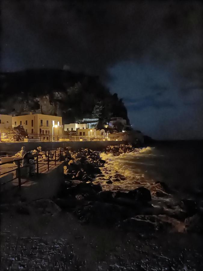 La Rosa Dei Venti Hotel Finale Ligure Luaran gambar