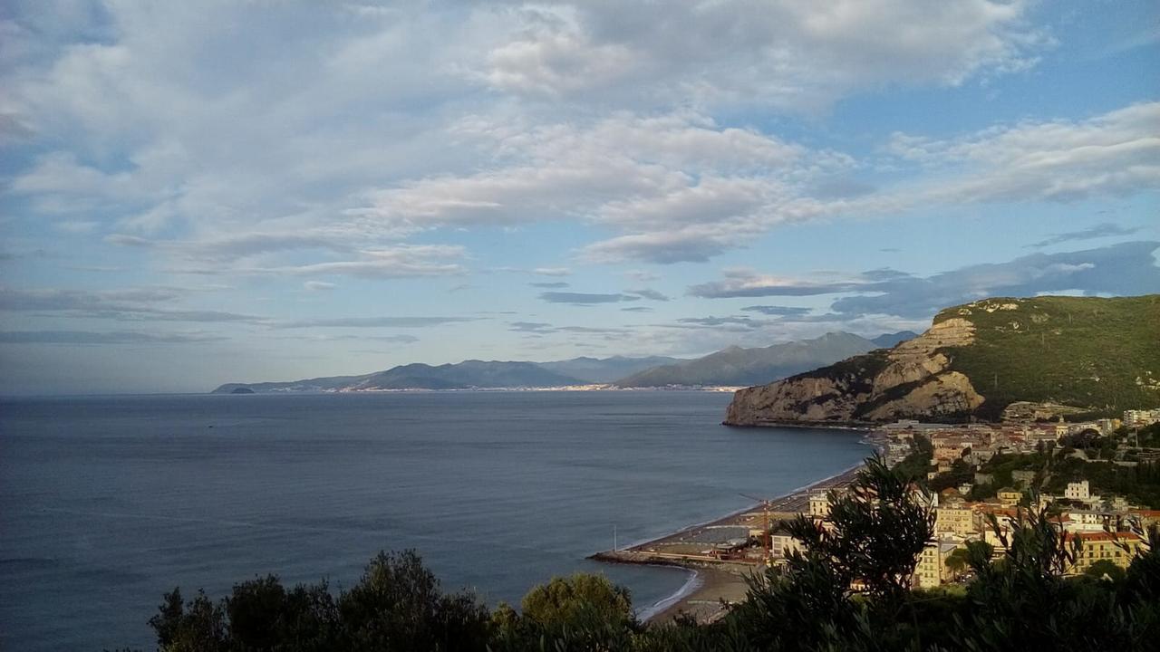La Rosa Dei Venti Hotel Finale Ligure Luaran gambar